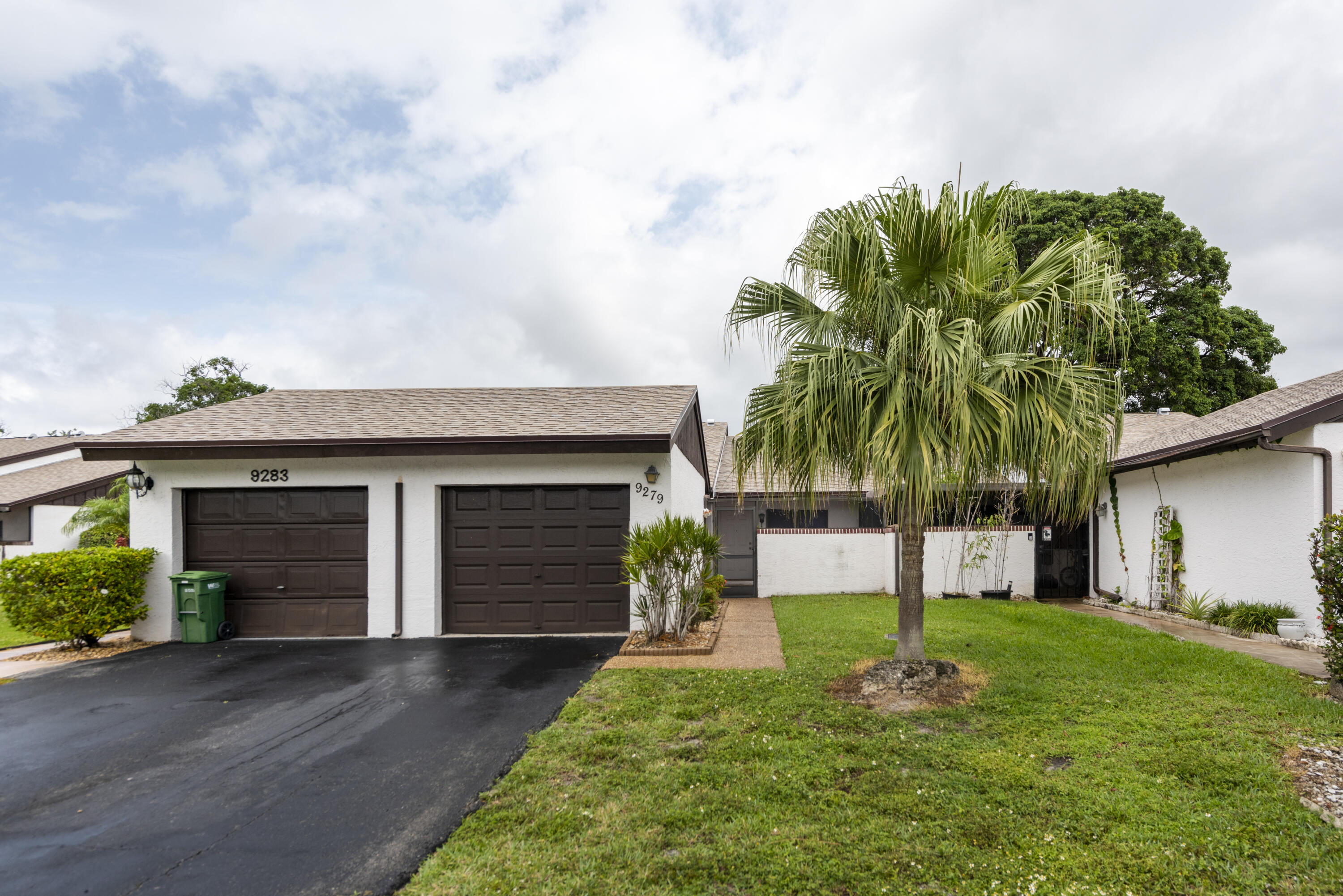 WEDGEWOOD CONDOMINIUM - Residential