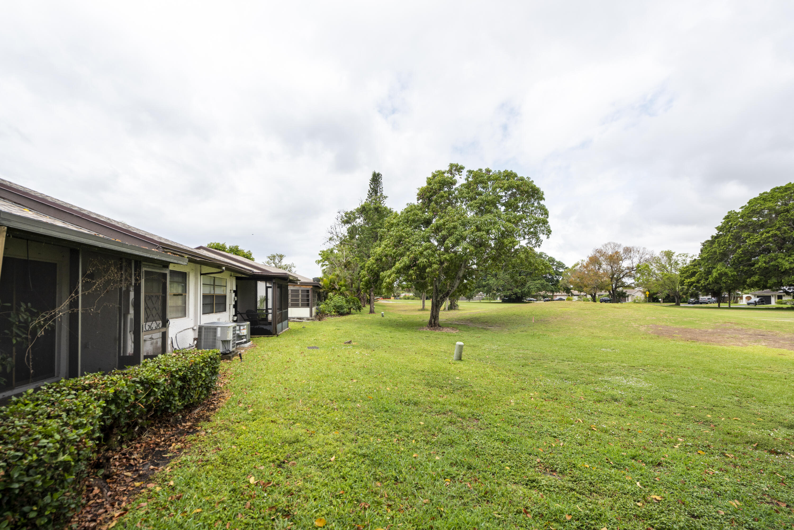 WEDGEWOOD CONDOMINIUM - Residential