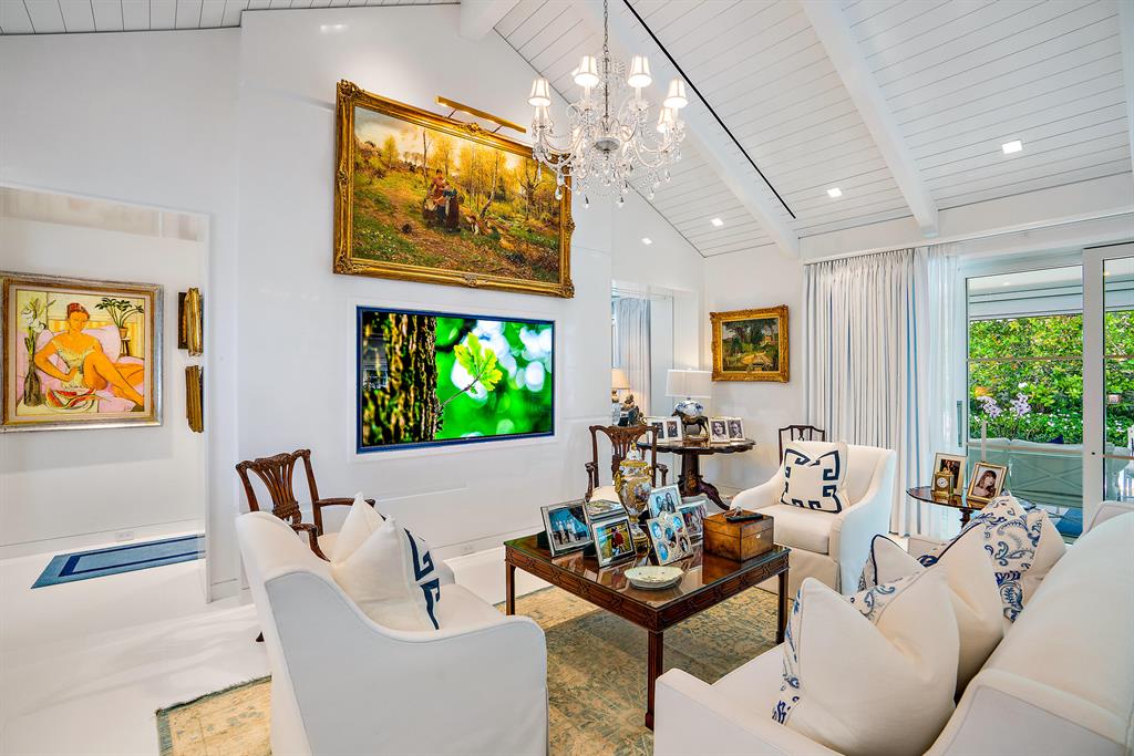 NORTH SHORE - Residential