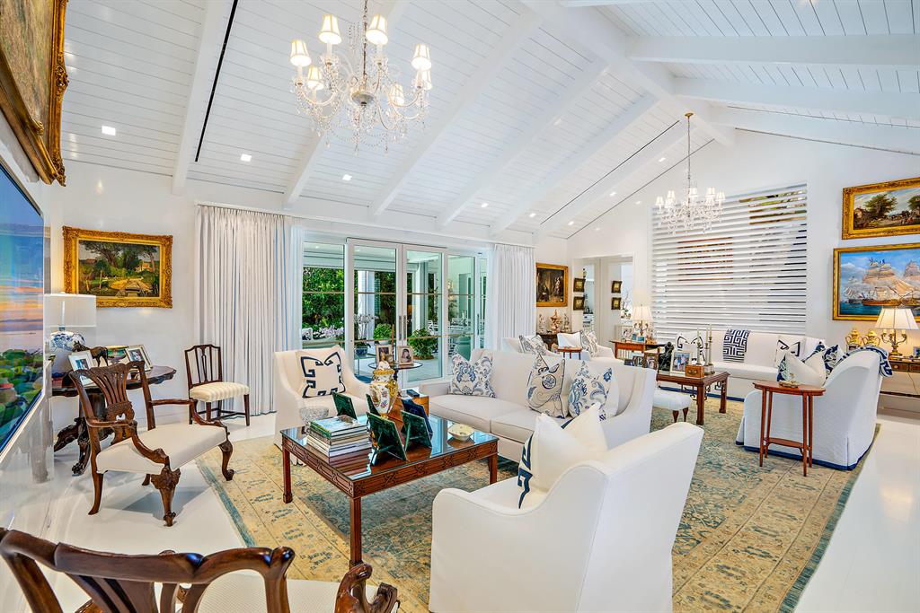 NORTH SHORE - Residential