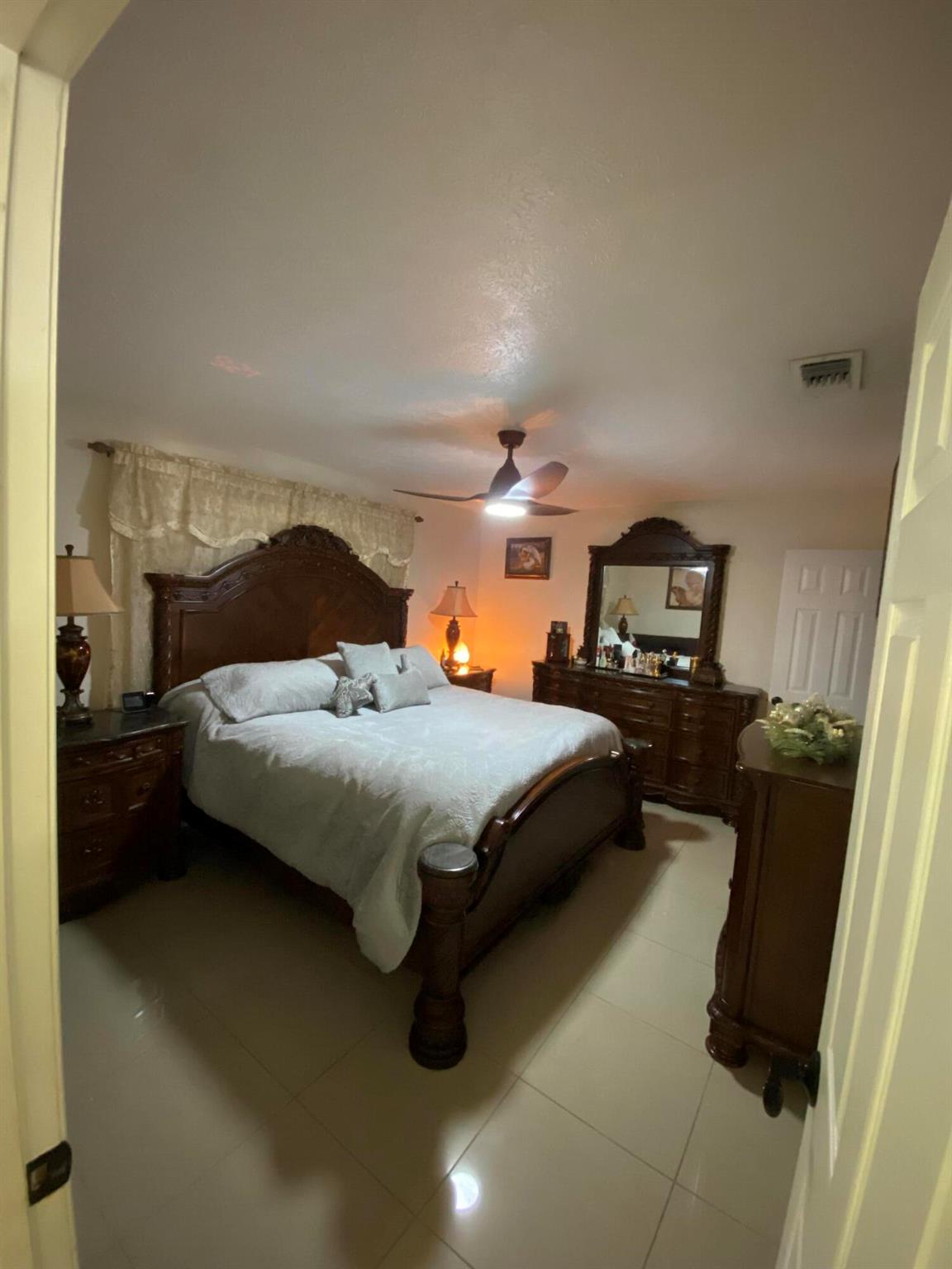 PORT ST LUCIE SECTION 18 - Residential