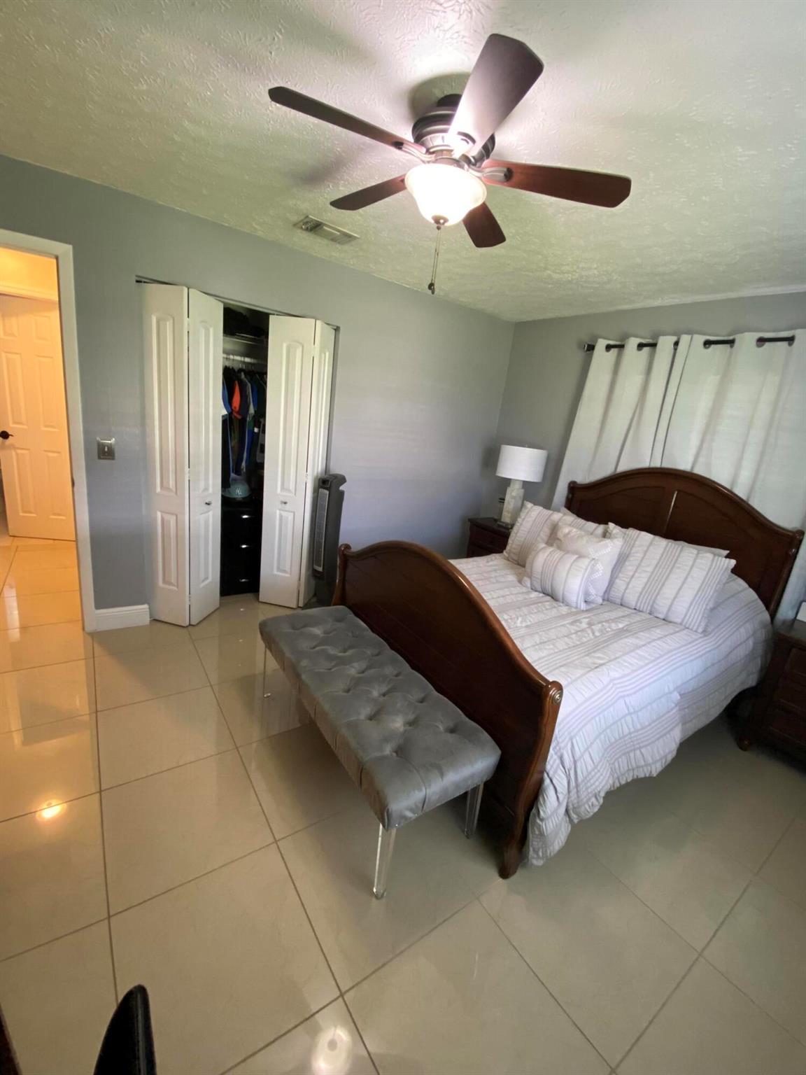 PORT ST LUCIE SECTION 18 - Residential