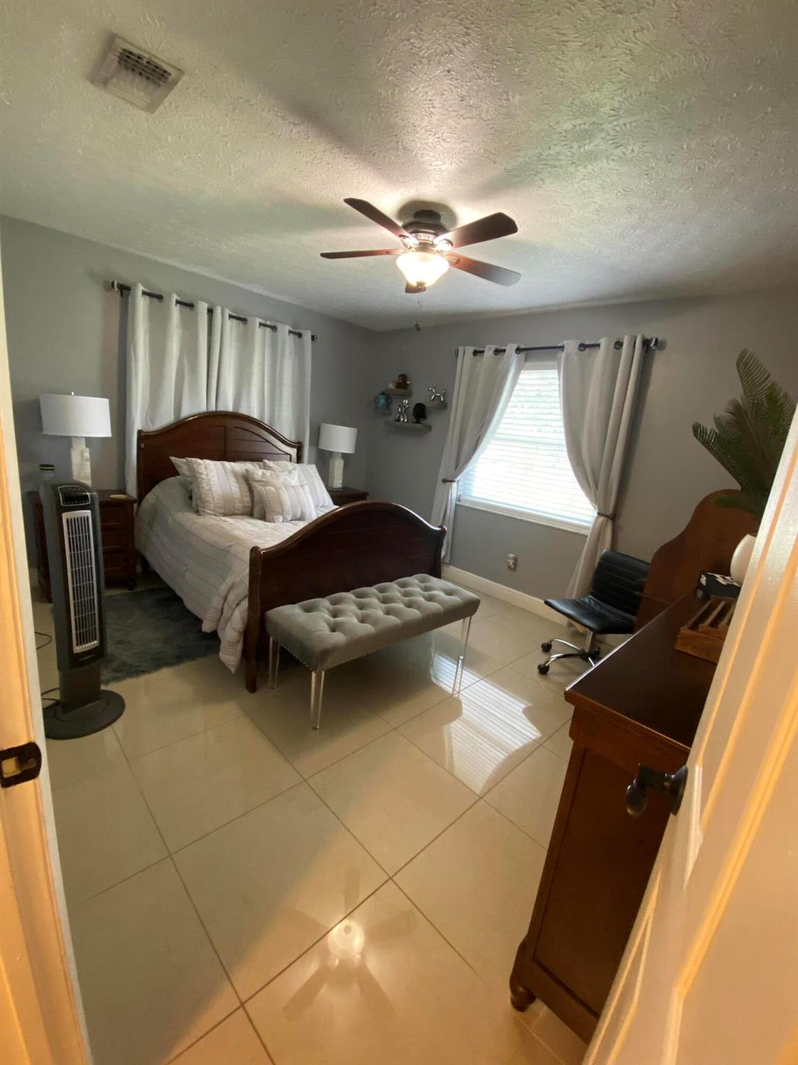 PORT ST LUCIE SECTION 18 - Residential