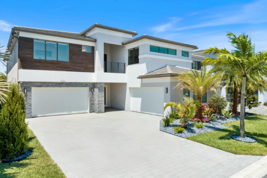 Photo of 8293 Fishhawk Falls Court, Boca Raton, FL 33496 (MLS # R10991391)