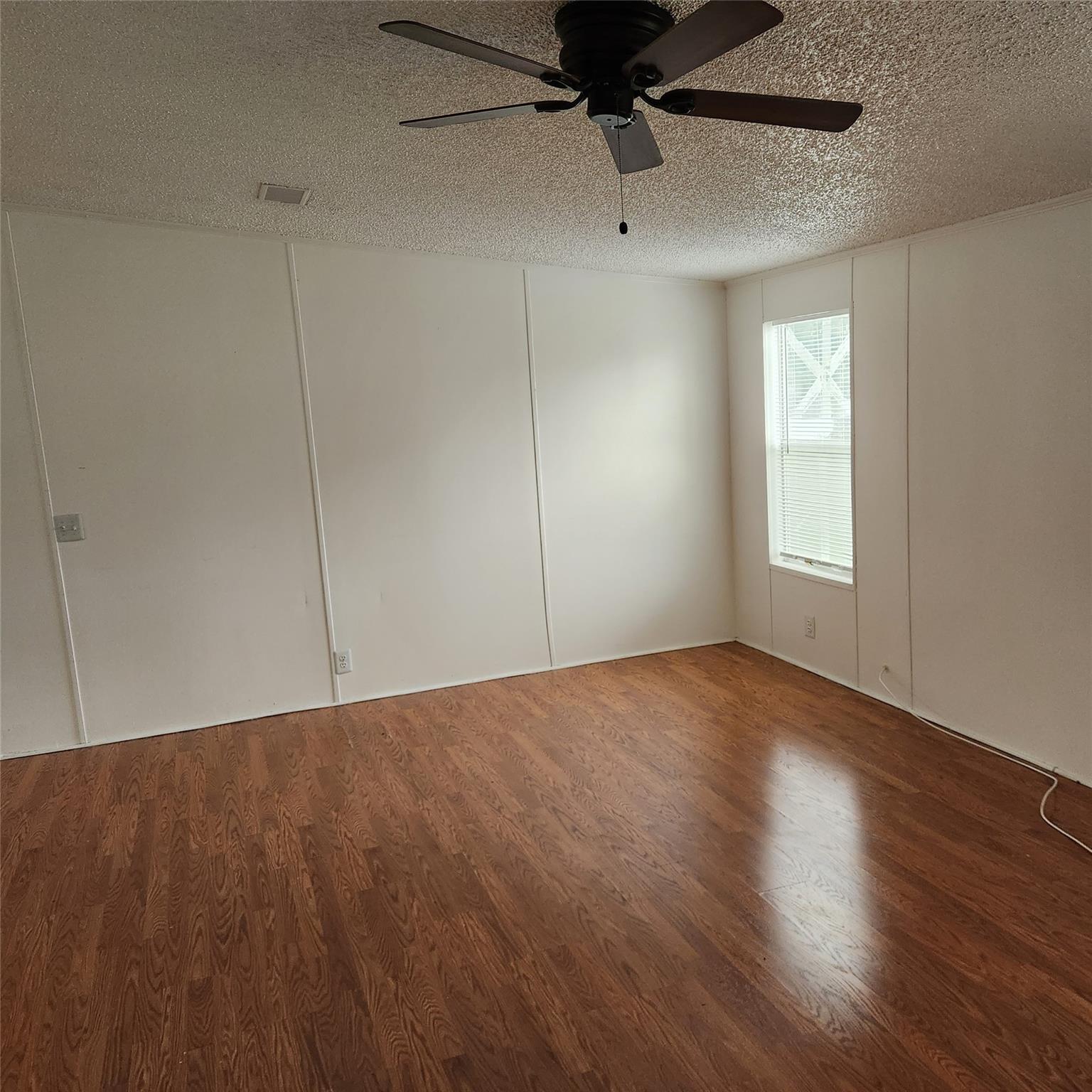 Watergate Mobile Home Est - Residential Lease