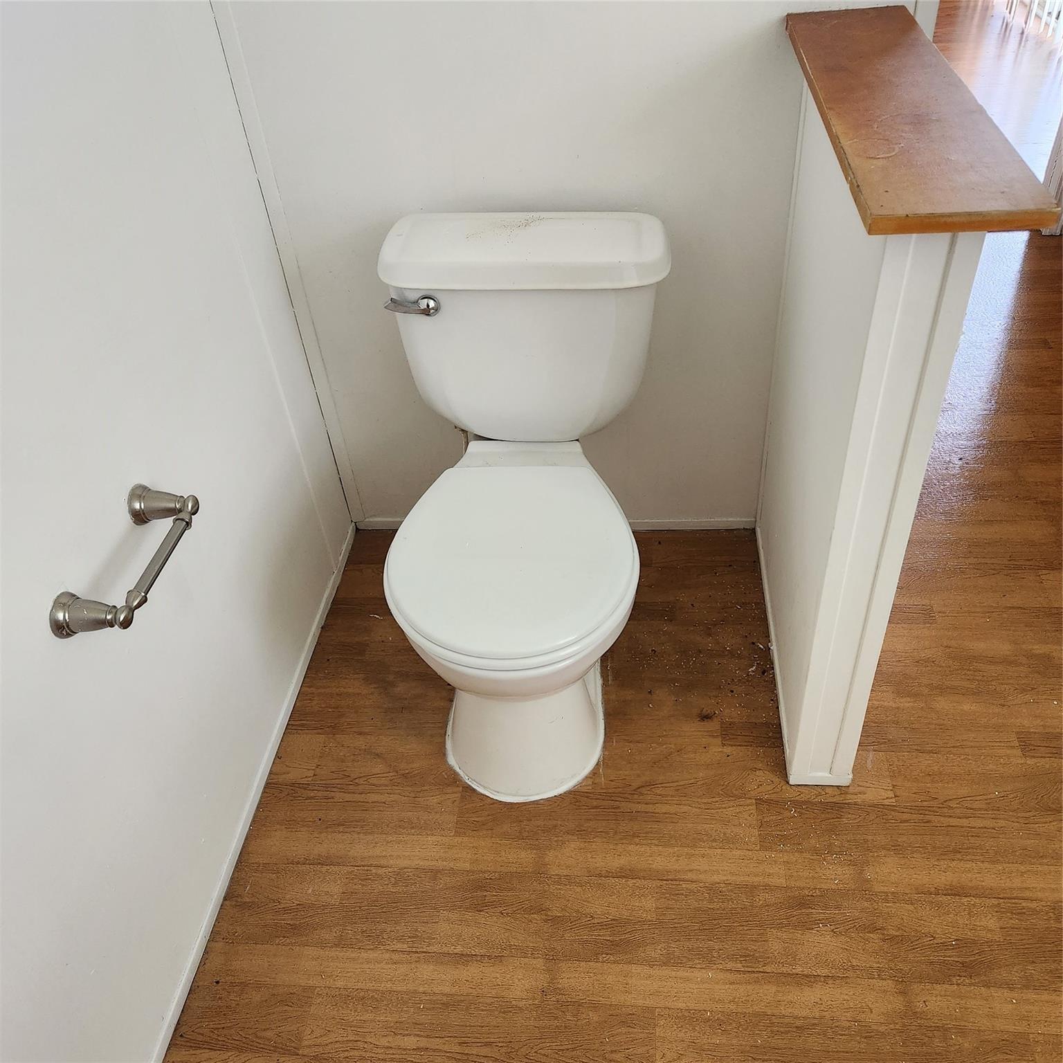 Watergate Mobile Home Est - Residential Lease