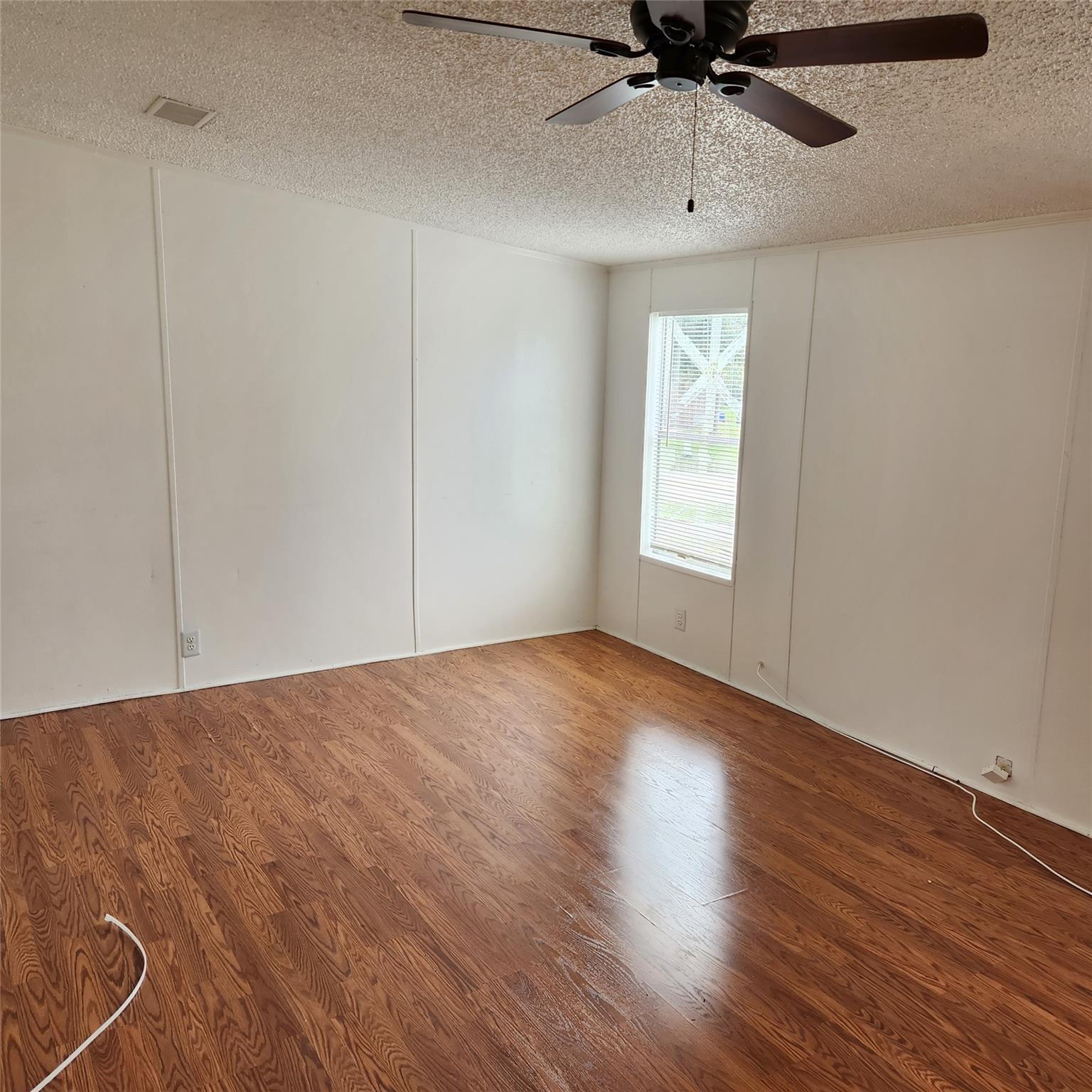 Watergate Mobile Home Est - Residential Lease