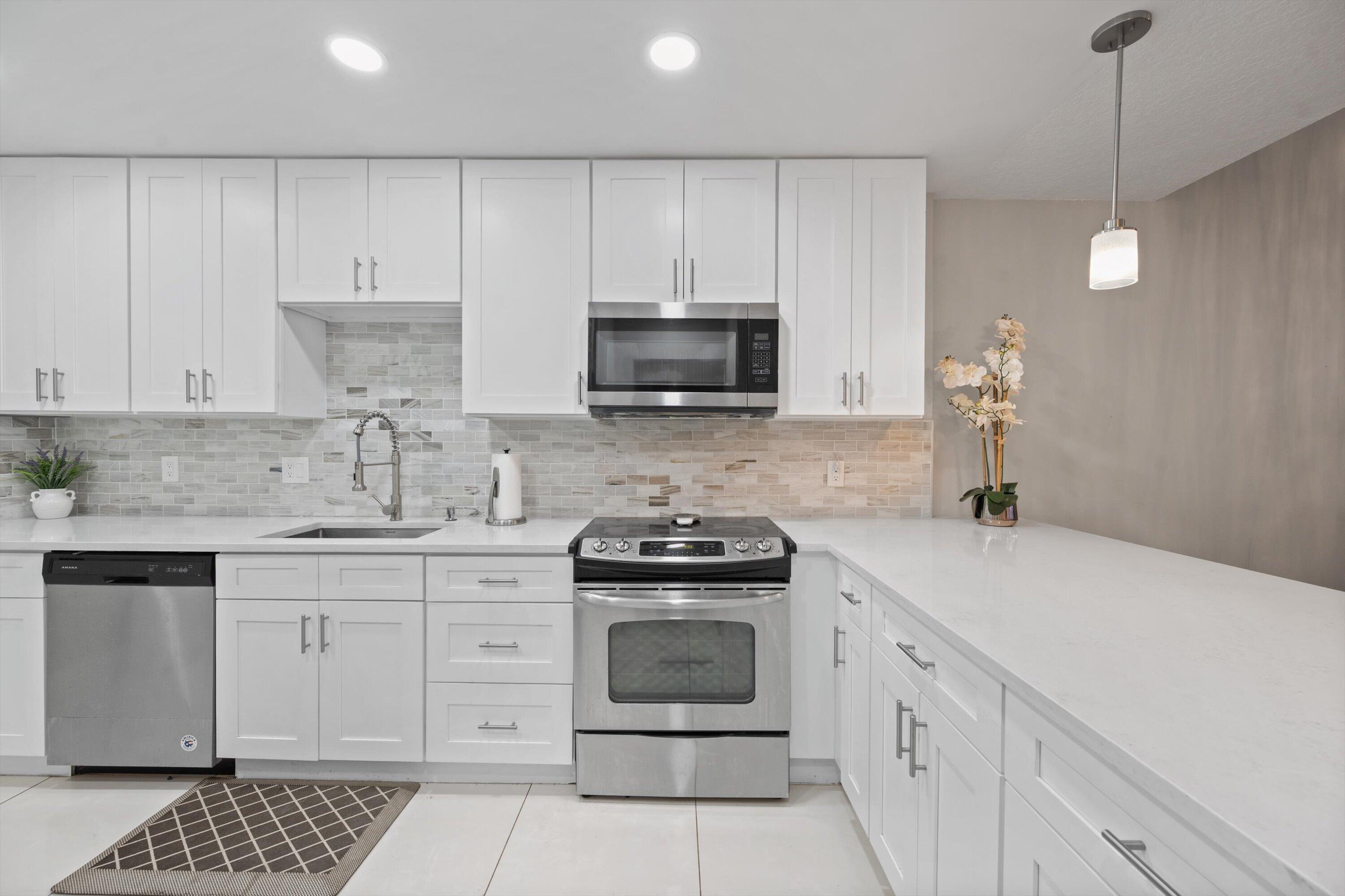 COUNTRYSIDE TOWNHOMES 2 - Residential