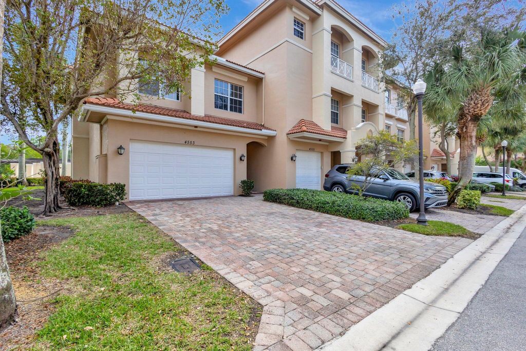 Photo of 4553 Artesa Way S, Palm Beach Gardens, FL 33418 (MLS # R11074854)