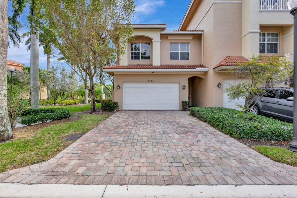 Photo of 4553 Artesa Way S, Palm Beach Gardens, FL 33418 (MLS # R11074854)