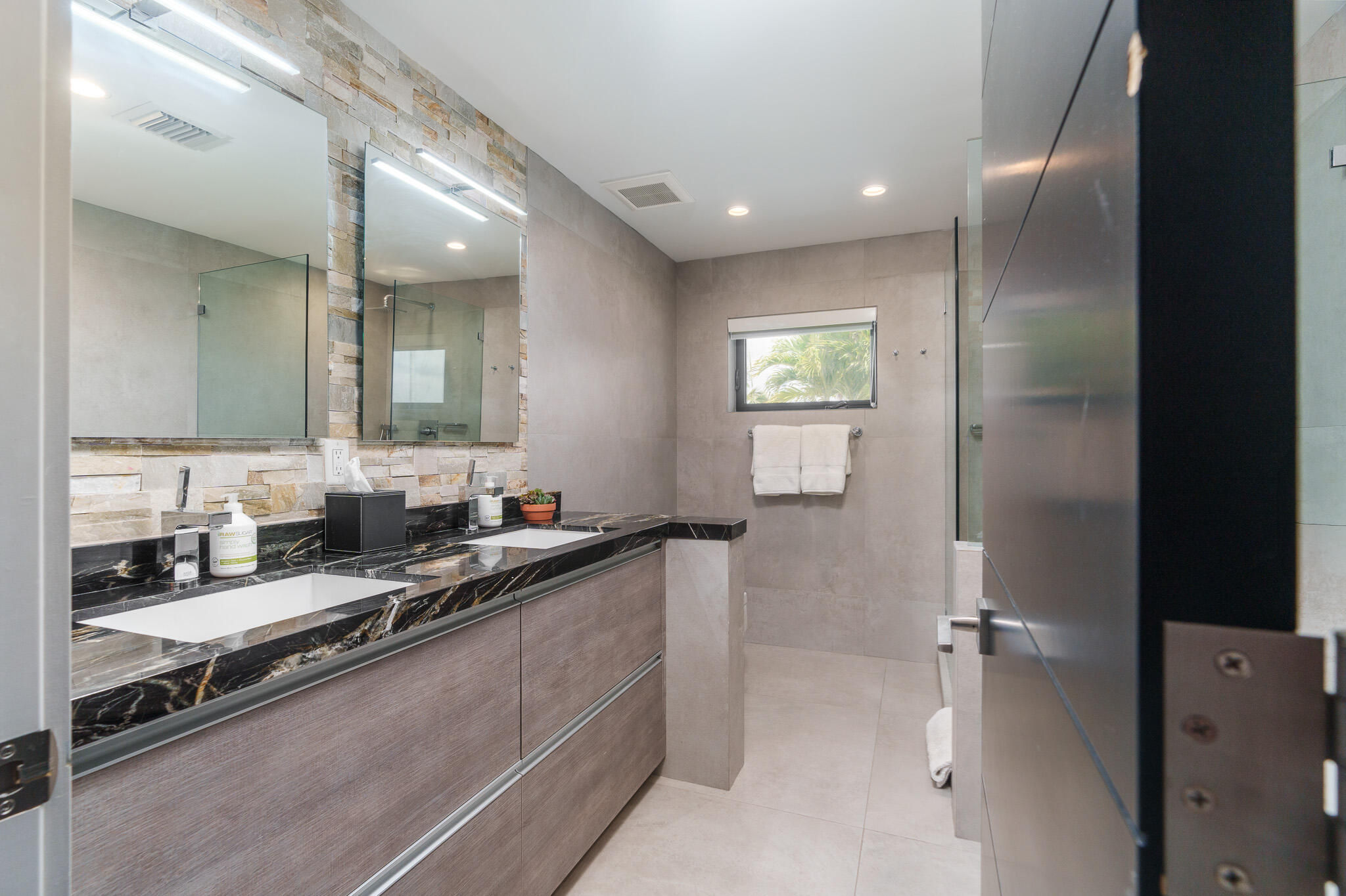 Coral Ridge - Residential