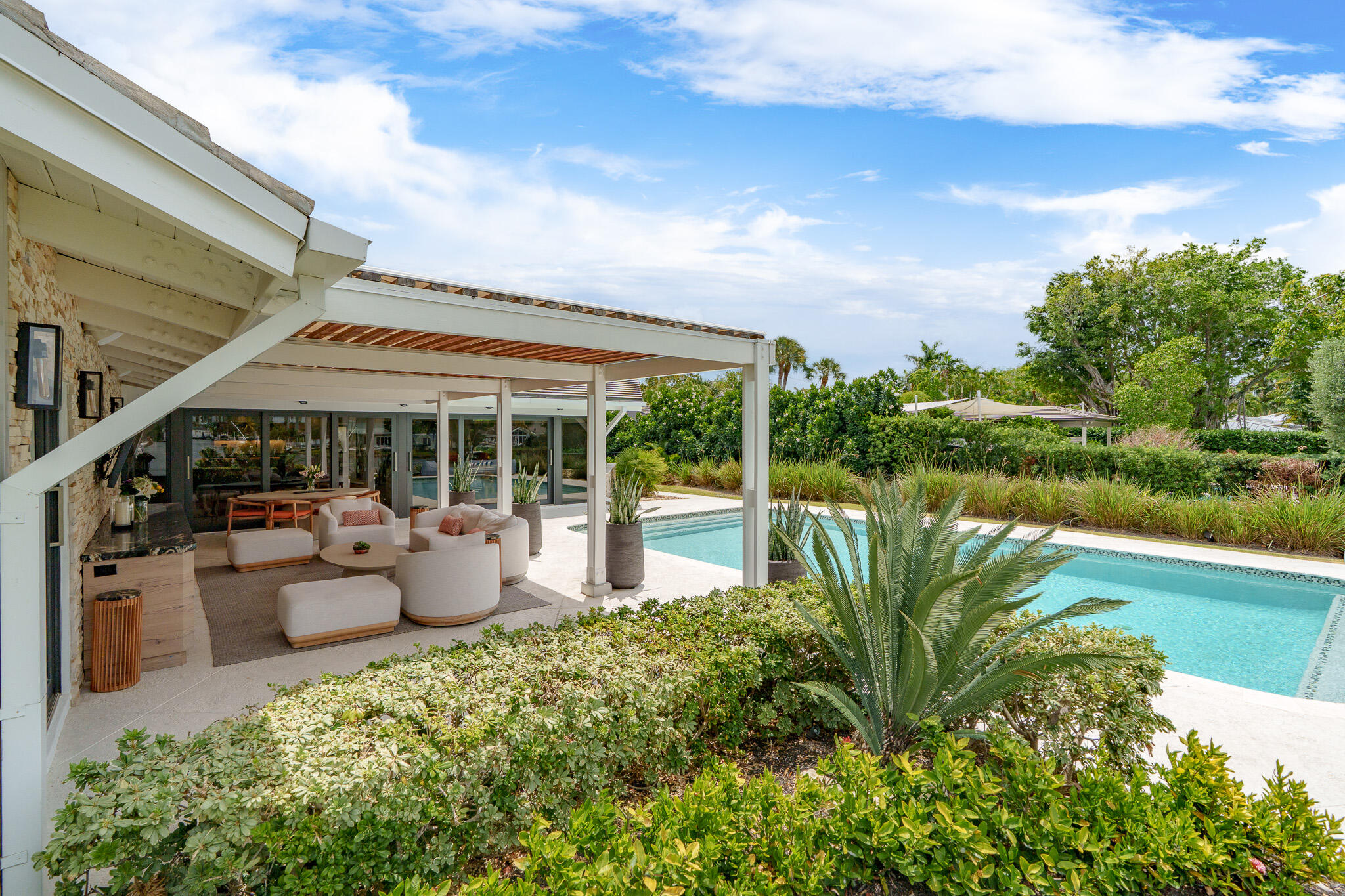 Coral Ridge - Residential