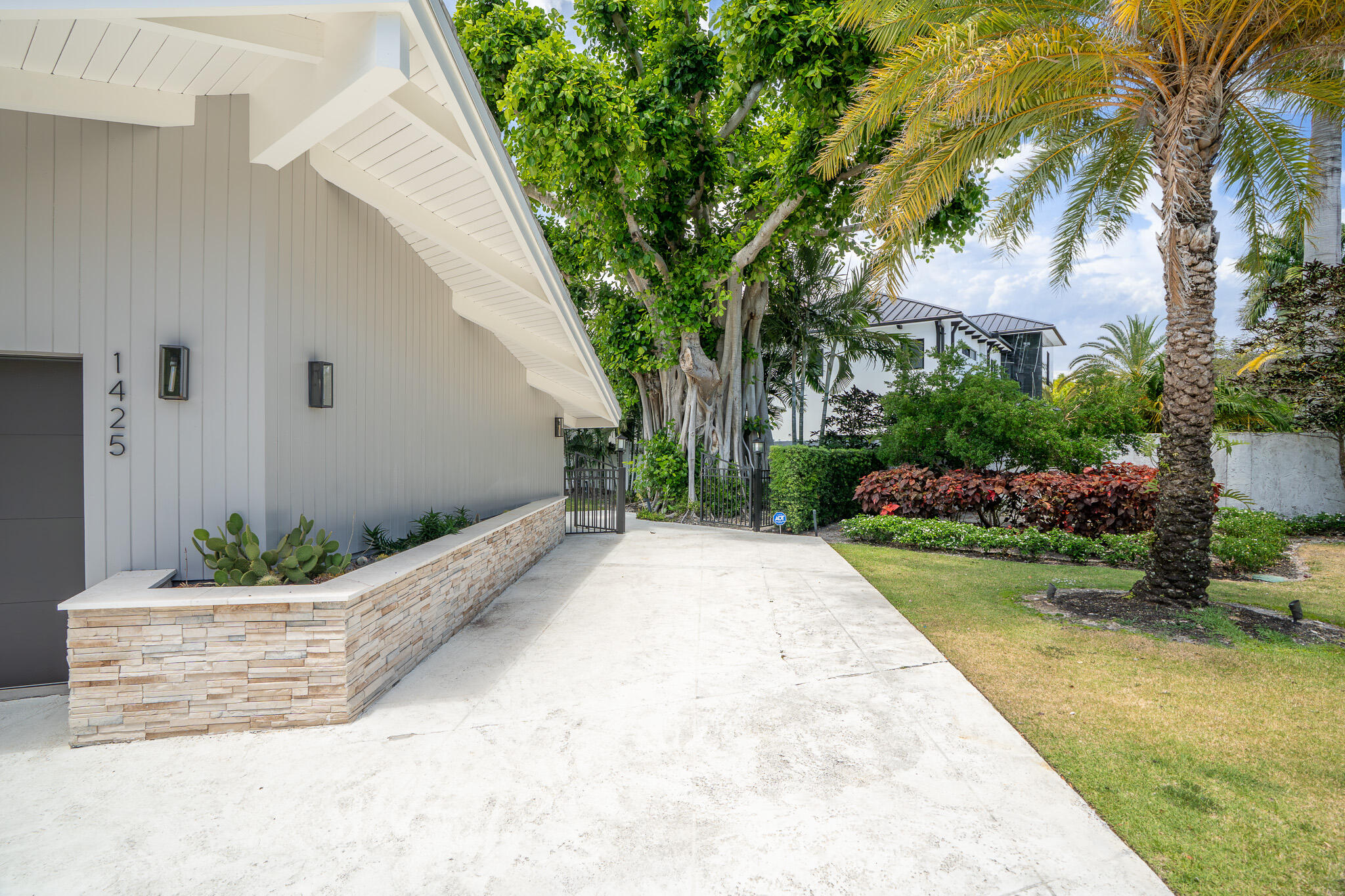 Coral Ridge - Residential