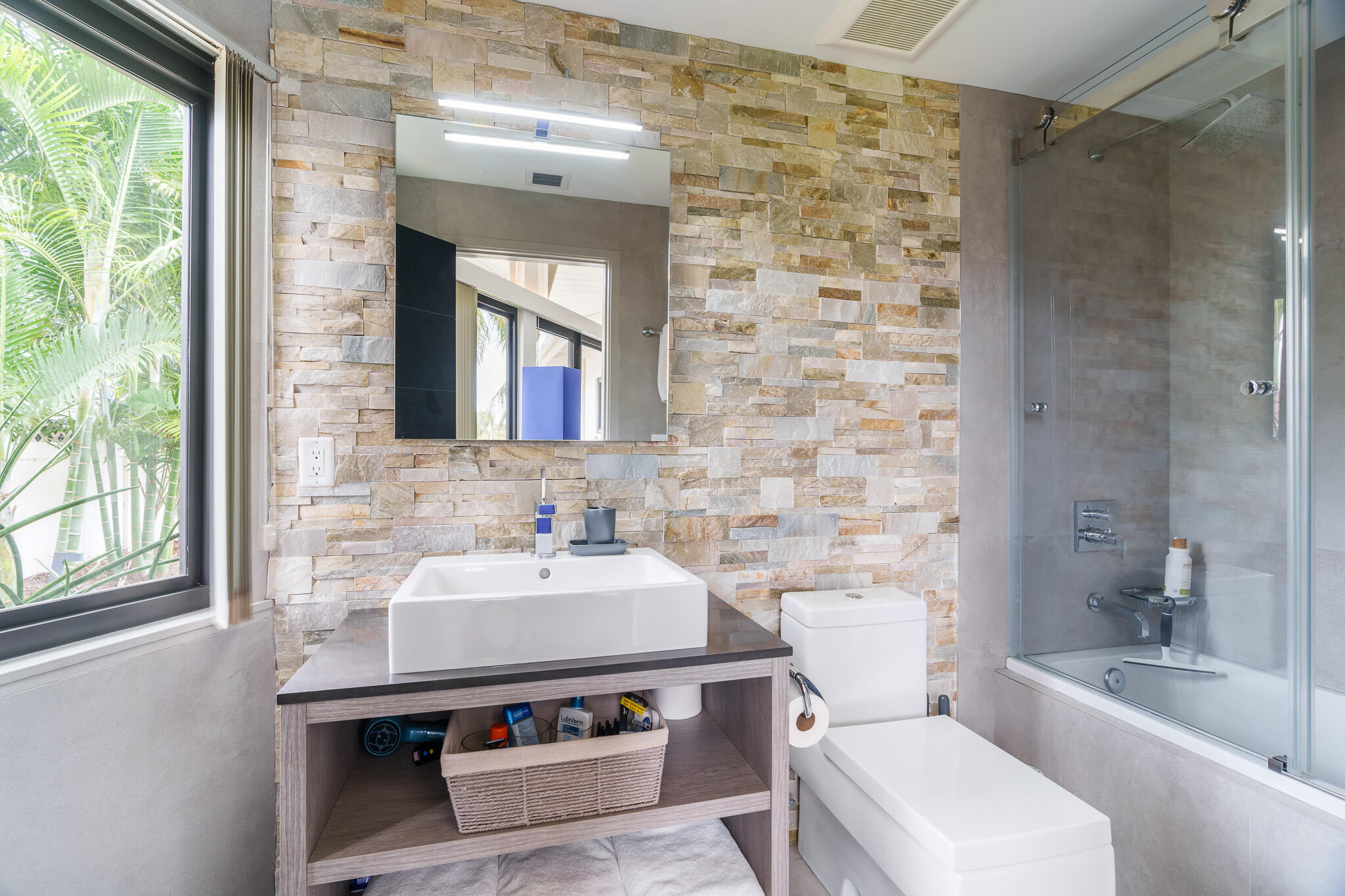 Coral Ridge - Residential