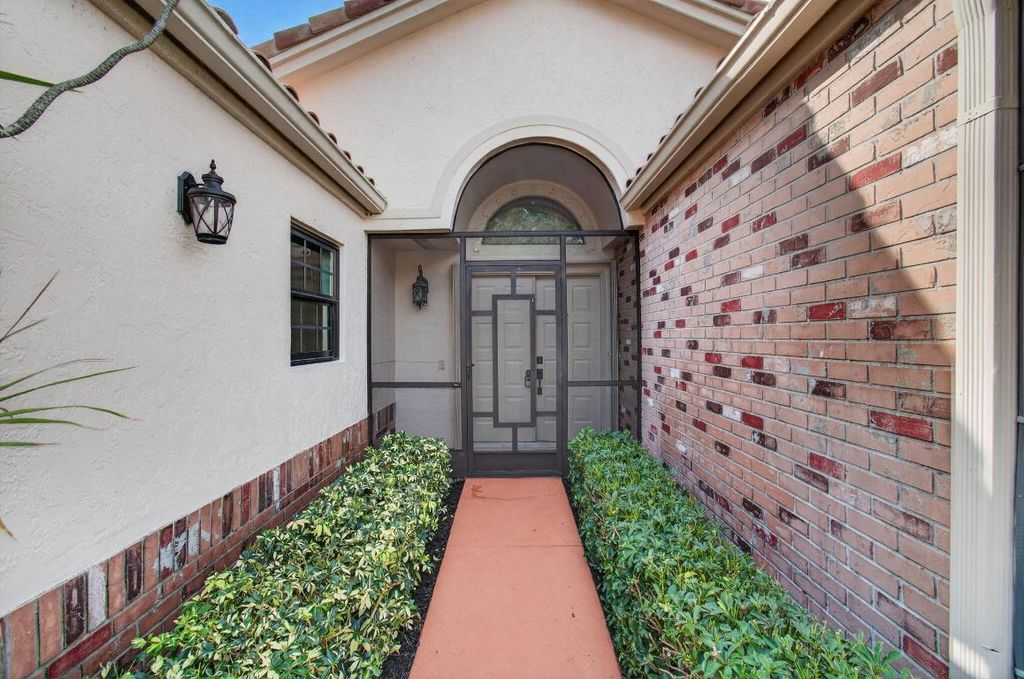 Photo of 4690 Catamaran Circle, Boynton Beach, FL 33436 (MLS # R11144498)