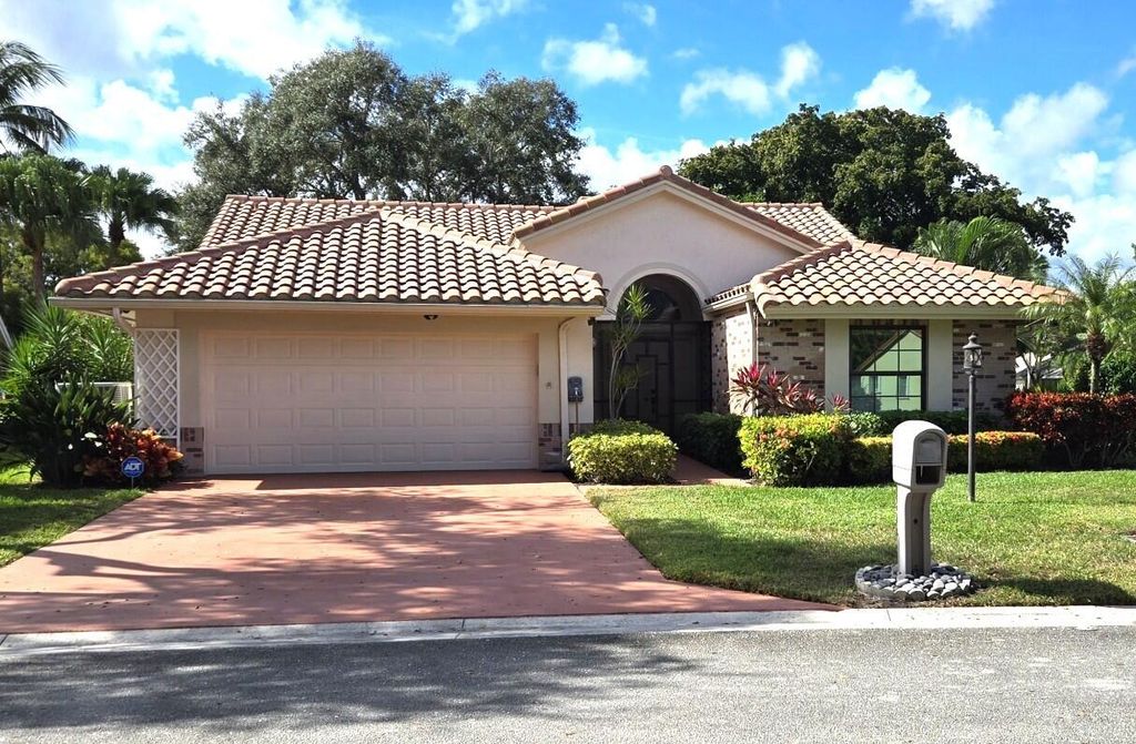 Photo of 4690 Catamaran Circle, Boynton Beach, FL 33436 (MLS # R11144498)