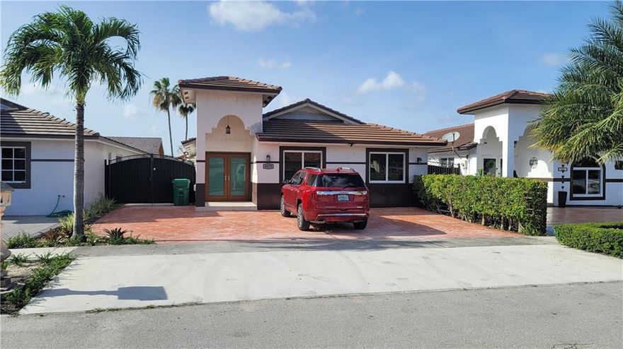Beautifully updated  1 story 3 bedrooms 2 baths with a large driveway and fully fenced back yard with covered patio. Perfect for entertaining friends and family. Located in a great area, close to shopping, restaurants and expressway. No HOA The property has many upgrades roof is 2 years old. is tenant-occupied tenants are month to month the floor plan has been split to accommodate 2 tenants a 1/1 in the front and a very large 1/1 in the back. The property has many possibilities
