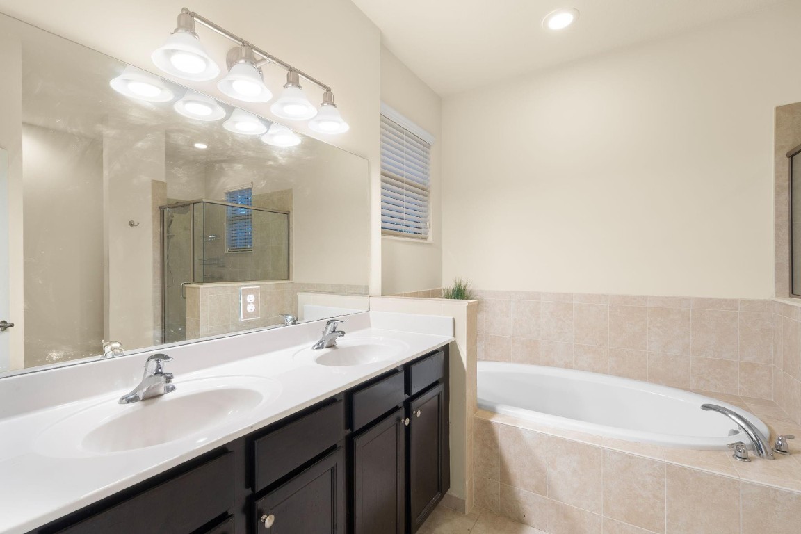 TOWN PARC AT MIRALAGO - Residential