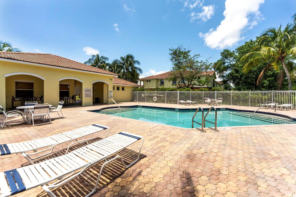 Photo of 49 SE Sedona Circle #101, Stuart, FL 34994 (MLS # R11147356)