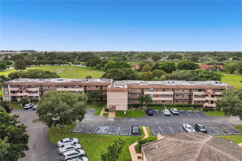 SANDS POINT - Residential