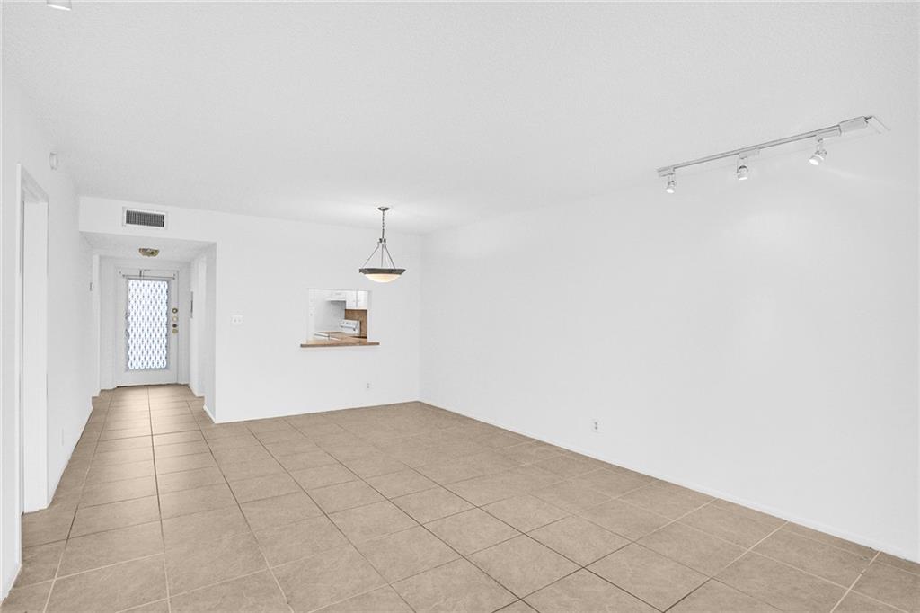 SANDS POINT - Residential