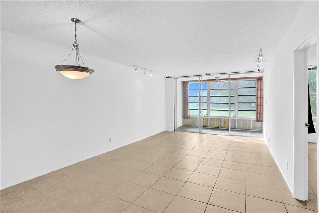 SANDS POINT - Residential