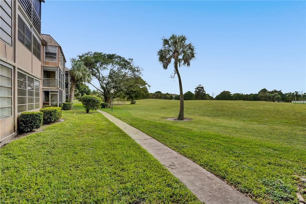 SANDS POINT - Residential