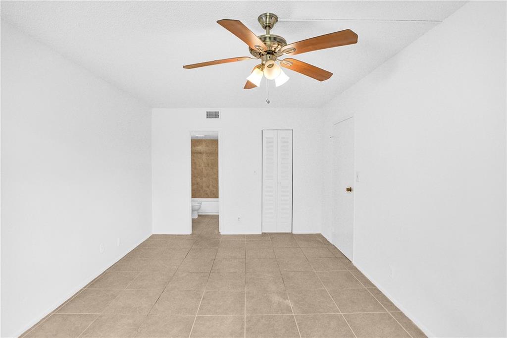 SANDS POINT - Residential