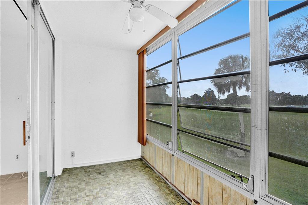 SANDS POINT - Residential