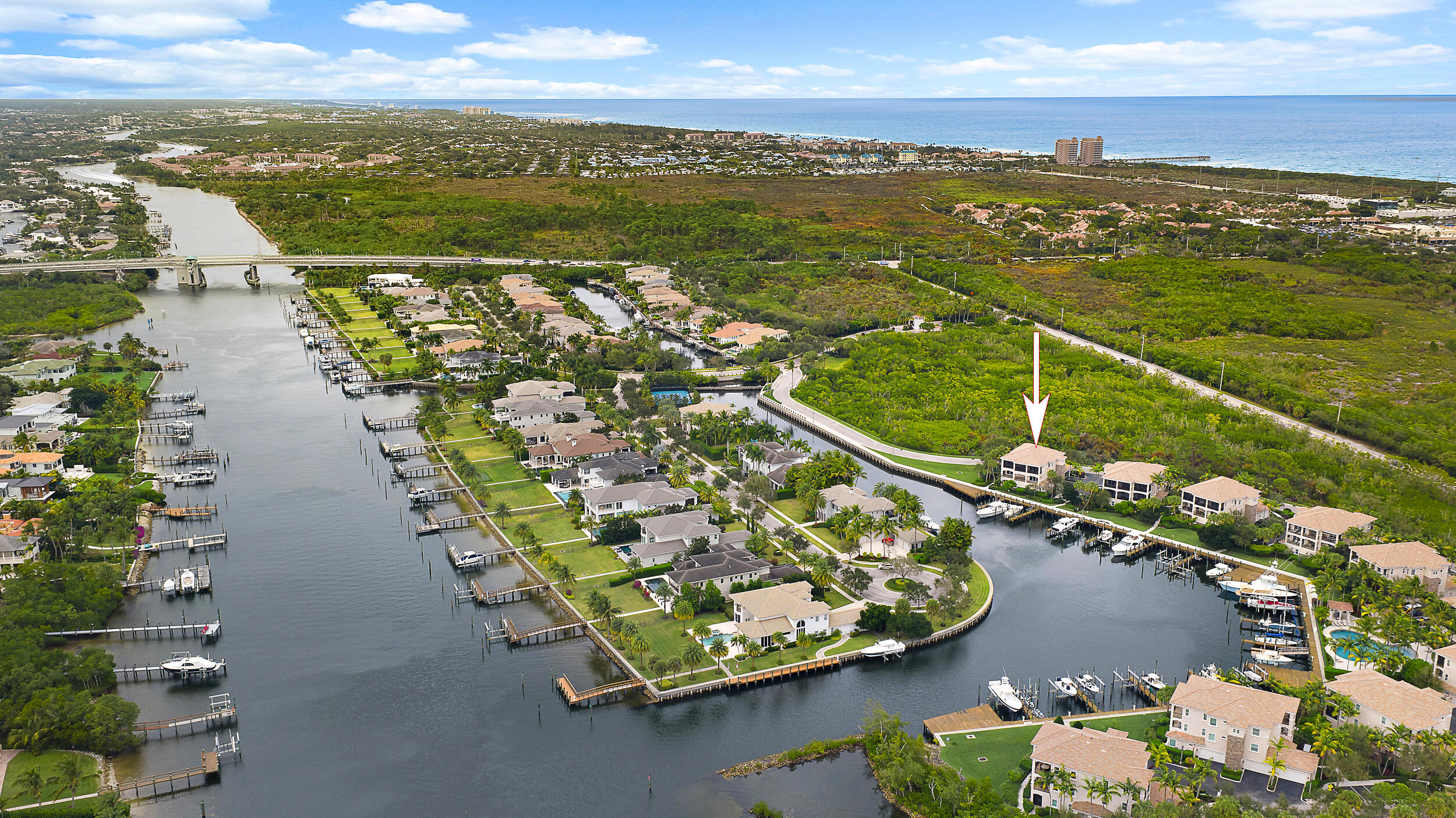 CARRIAGE HOMES AT FRENCHMANS HARBOR CONDO - Residential