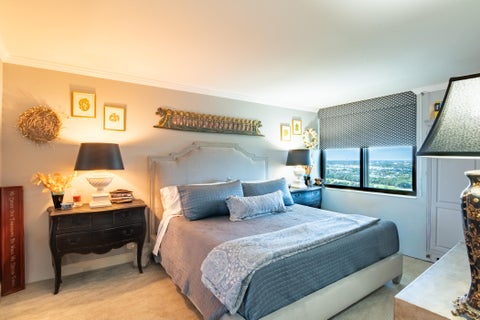 Tiny photo for 2480 Presidential Way #1804, West Palm Beach, FL 33401 (MLS # B26090621)