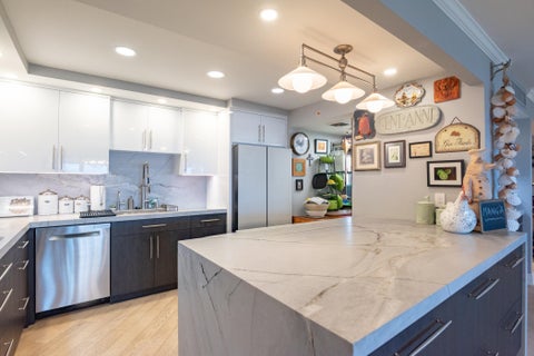 Tiny photo for 2480 Presidential Way #1804, West Palm Beach, FL 33401 (MLS # B26090621)