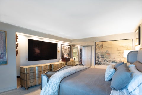 Tiny photo for 2480 Presidential Way #1804, West Palm Beach, FL 33401 (MLS # B26090621)