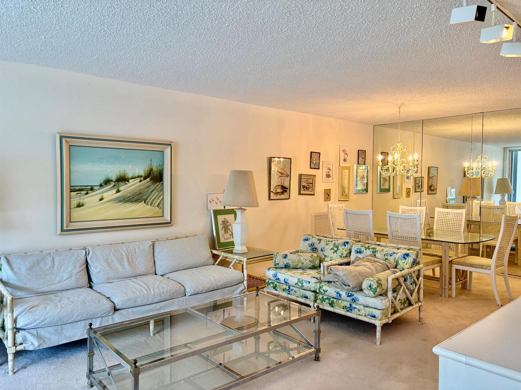 NO 42 PALM-AIRE COUNTRY C - Residential Lease