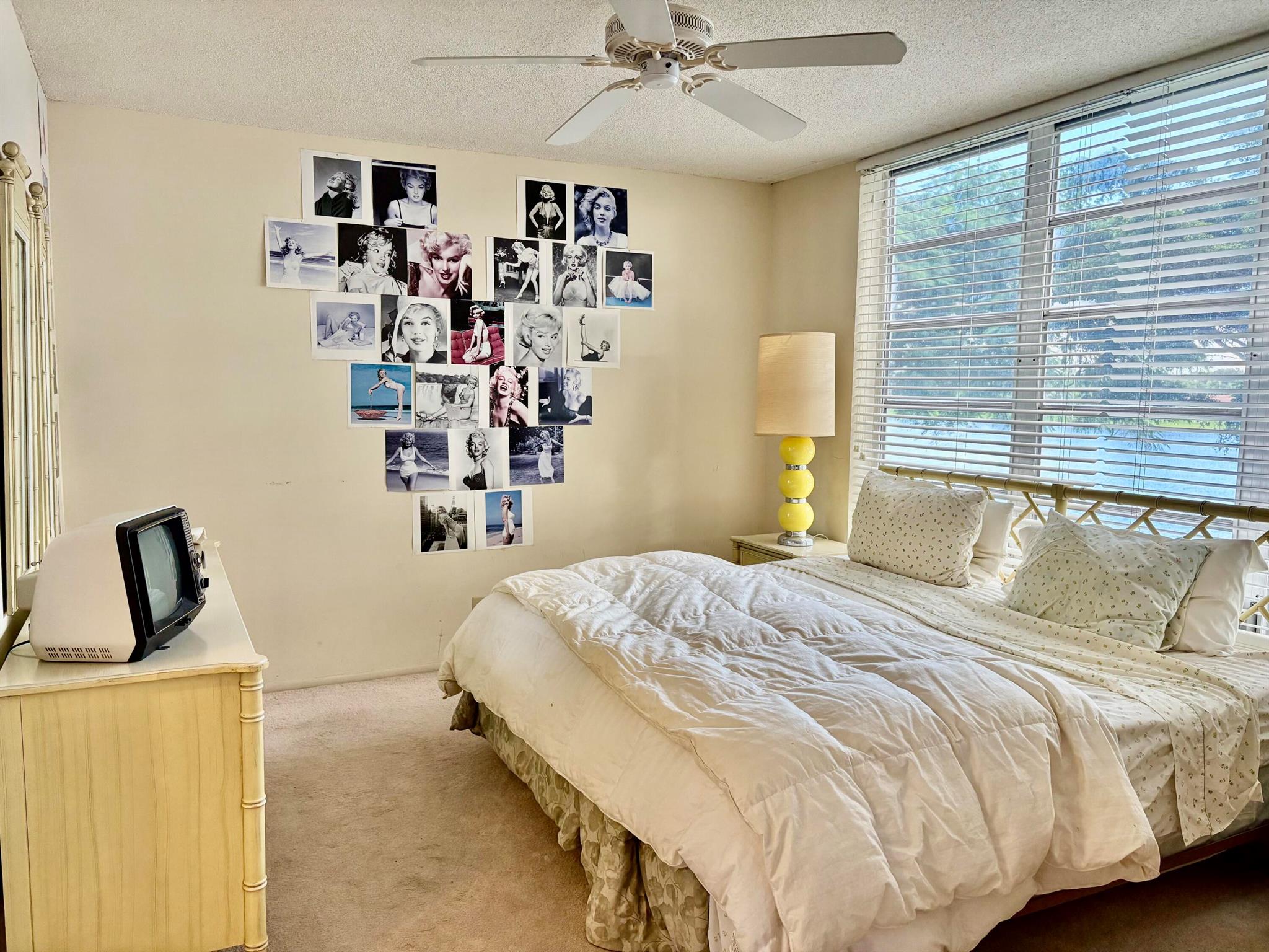 NO 42 PALM-AIRE COUNTRY C - Residential Lease