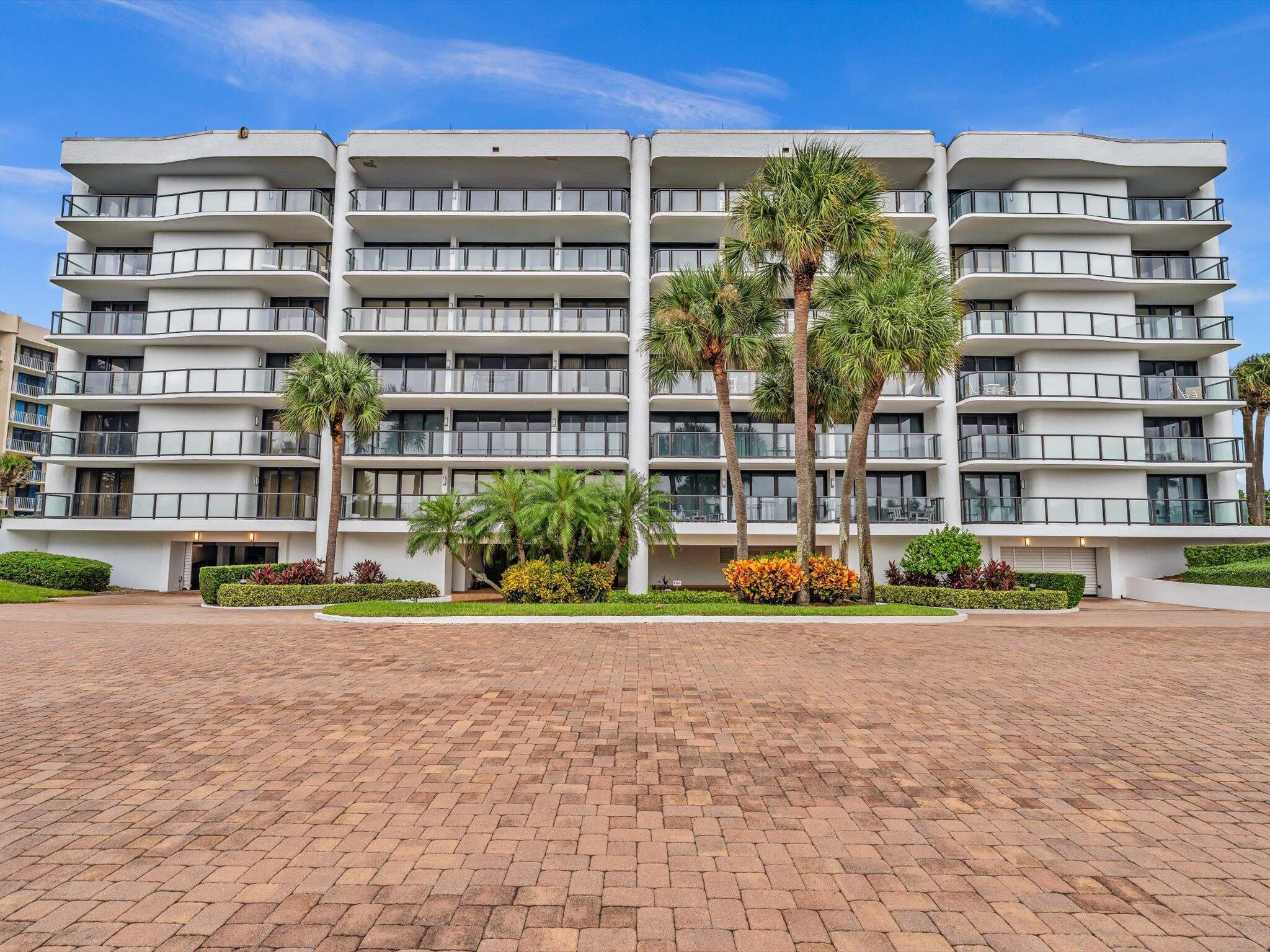 HALCYON OF PALM BEACH - Residential Lease