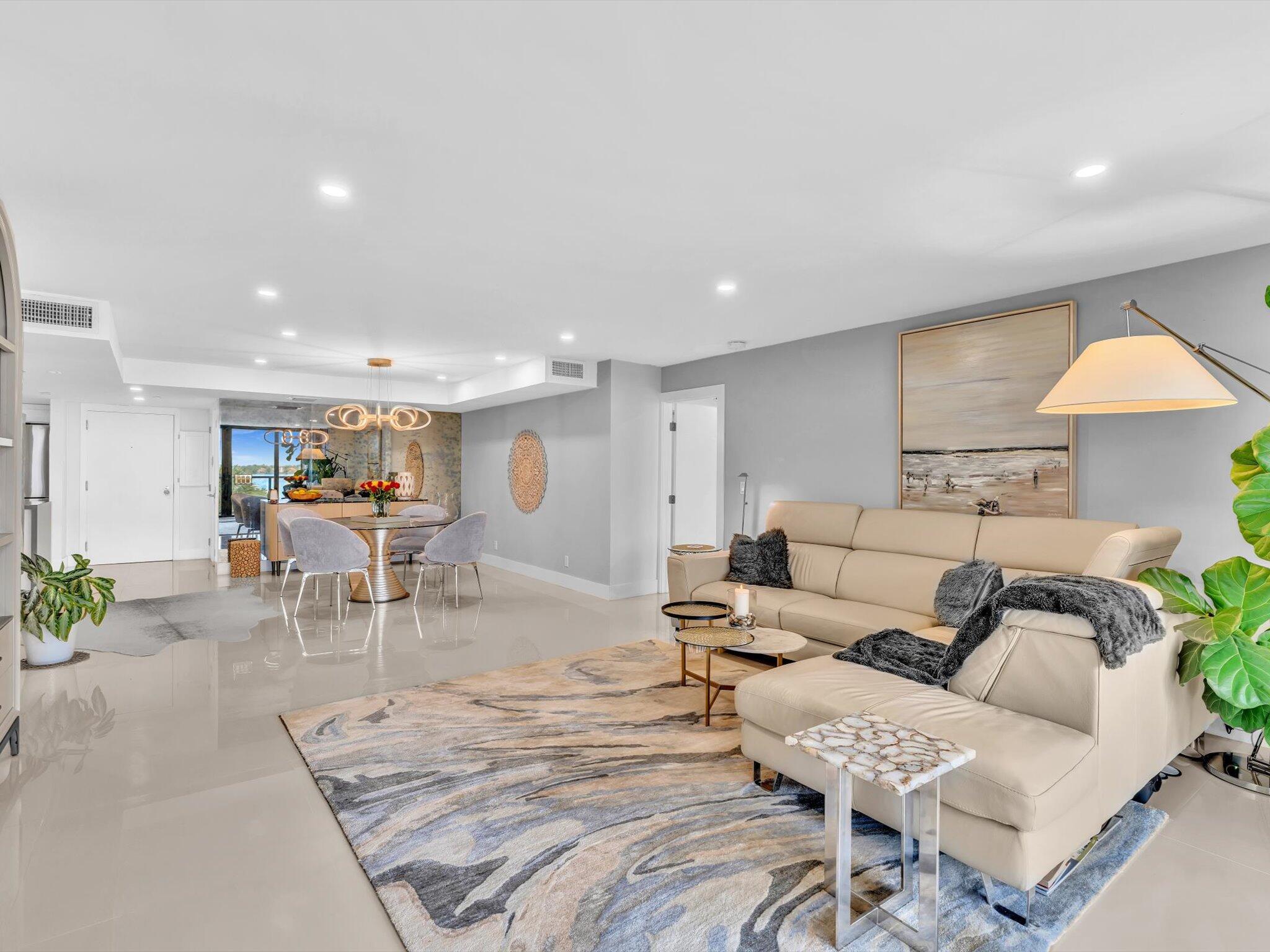 HALCYON OF PALM BEACH - Residential Lease