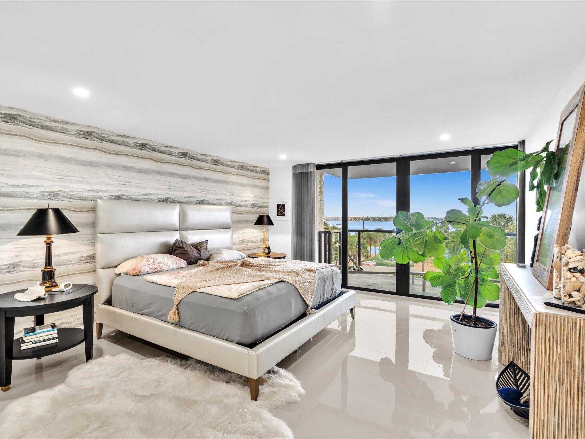 HALCYON OF PALM BEACH - Residential Lease