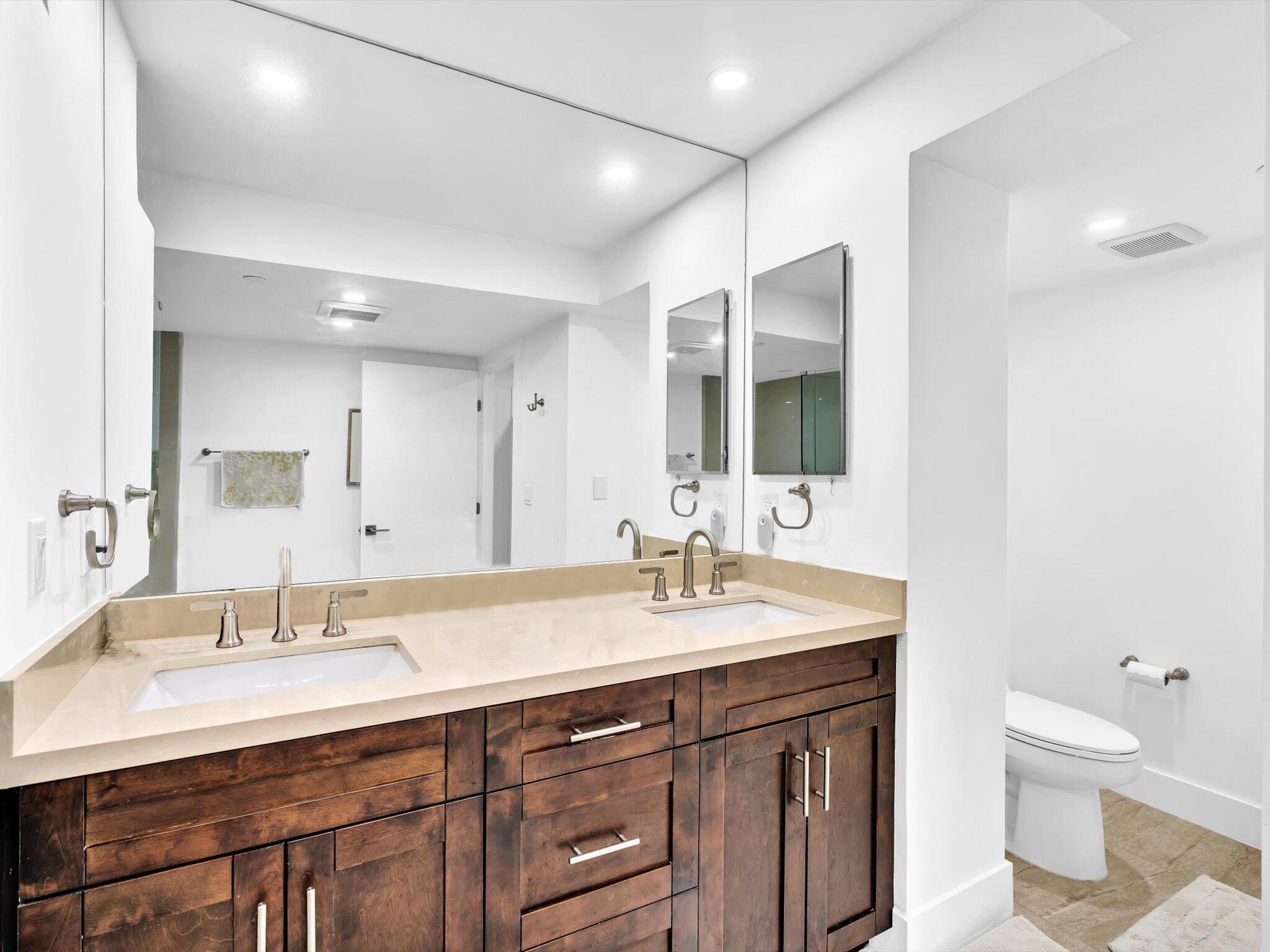 HALCYON OF PALM BEACH - Residential Lease