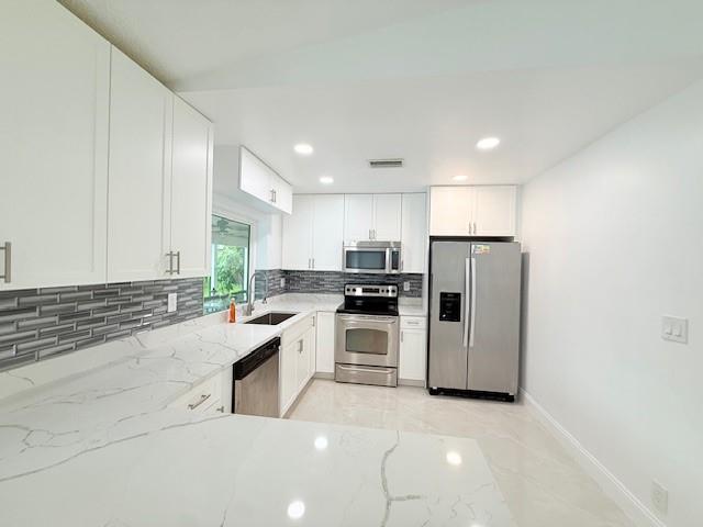 9150 NW 15th St