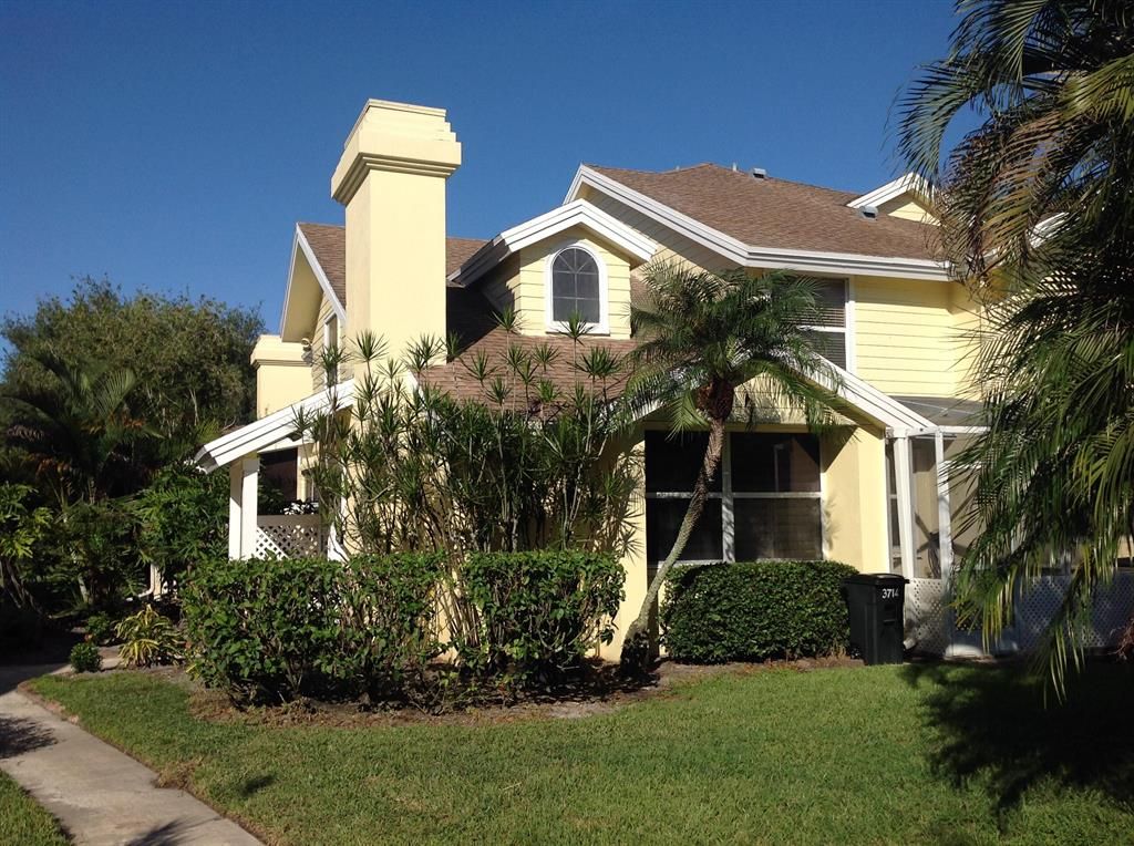 Photo of 3714 SW Sunset Trace Circle Cir, Palm City, FL 34990 (MLS # R10749937)