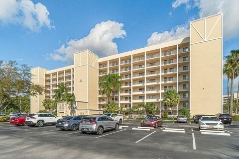 7310 Ashford Place 608 Delray Beach FL 33446