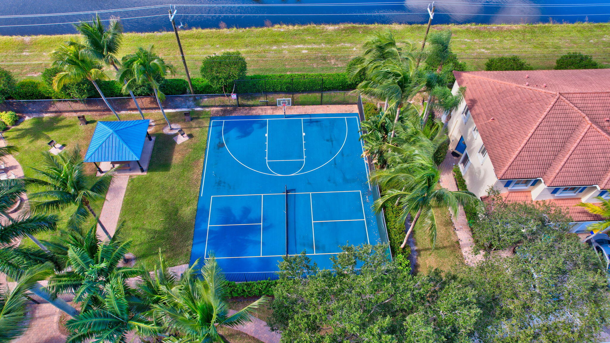 QUANTUM PARK TOWNHOMES - Residential