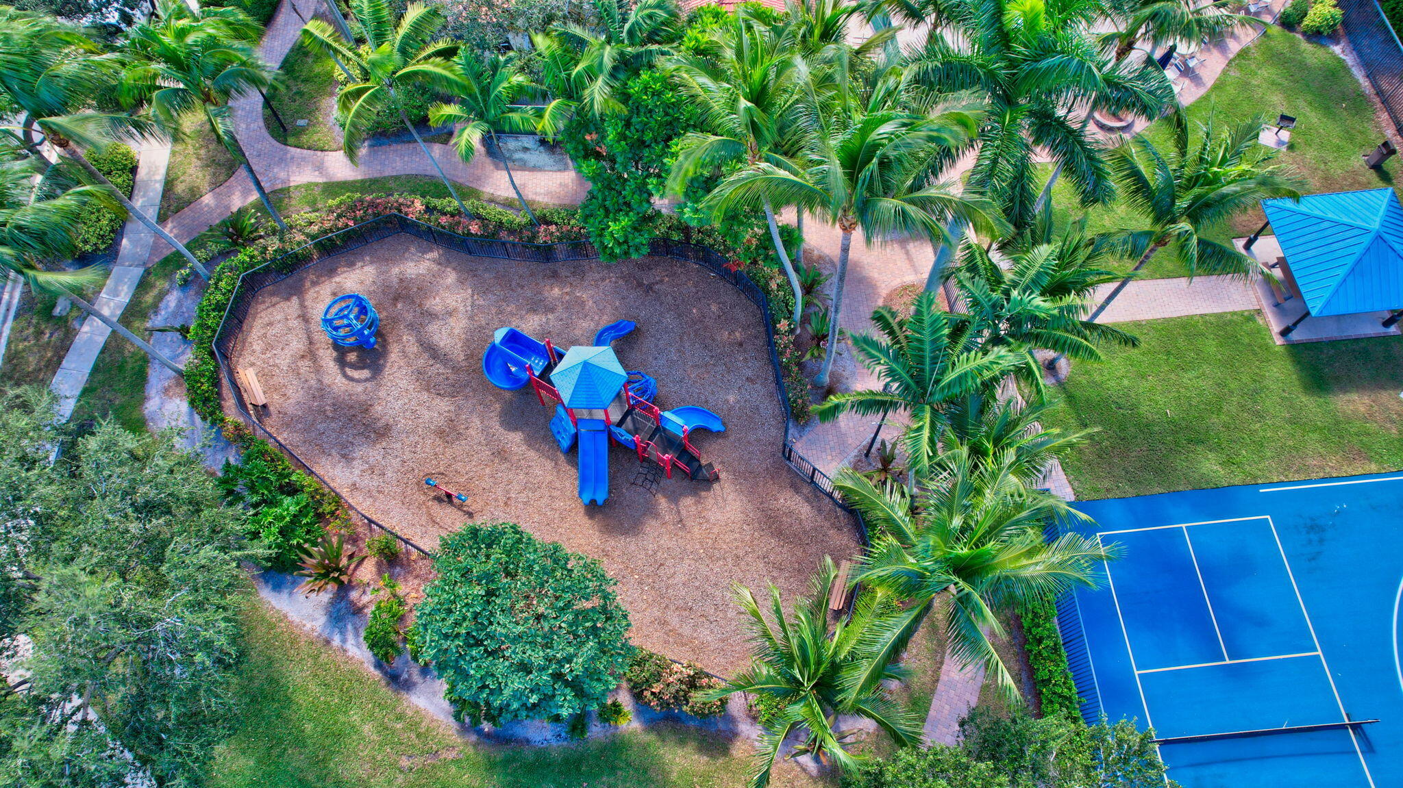 QUANTUM PARK TOWNHOMES - Residential