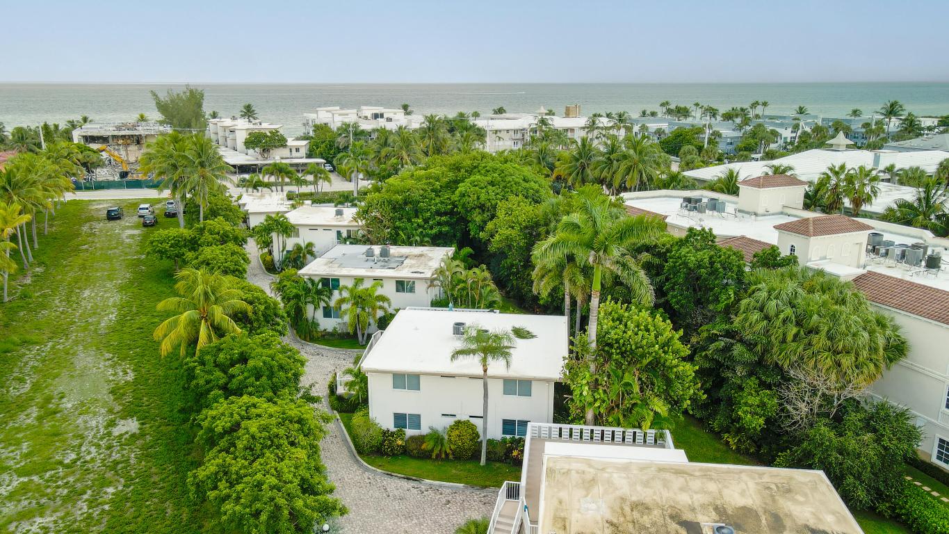 SHORELAND - Residential