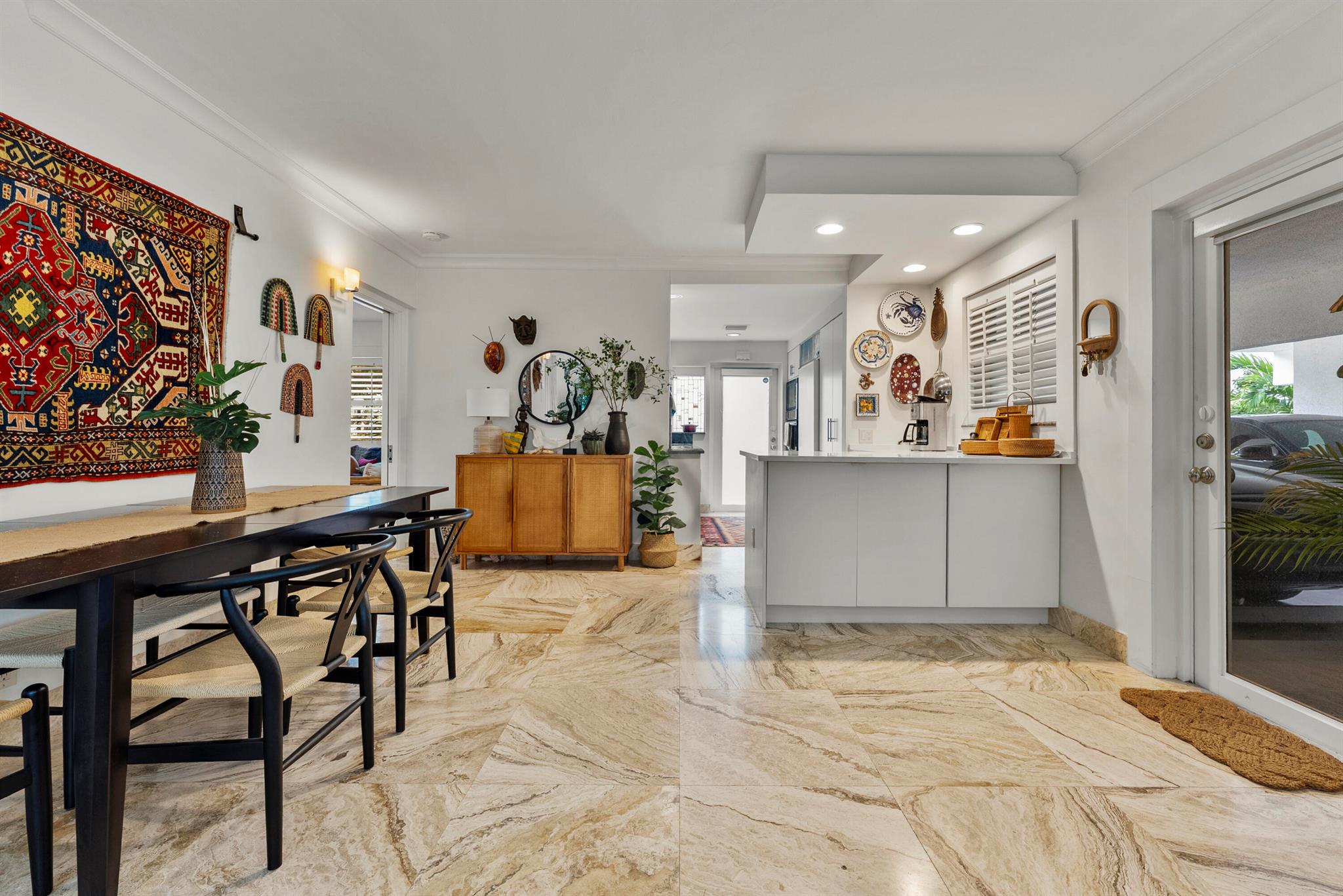 SHORELAND - Residential