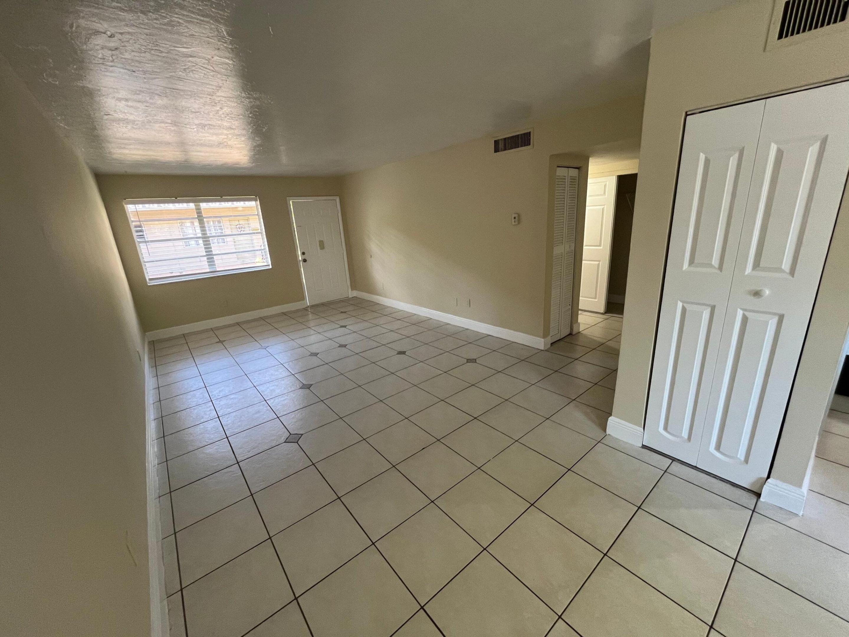 1370 NE 119TH Street 137008