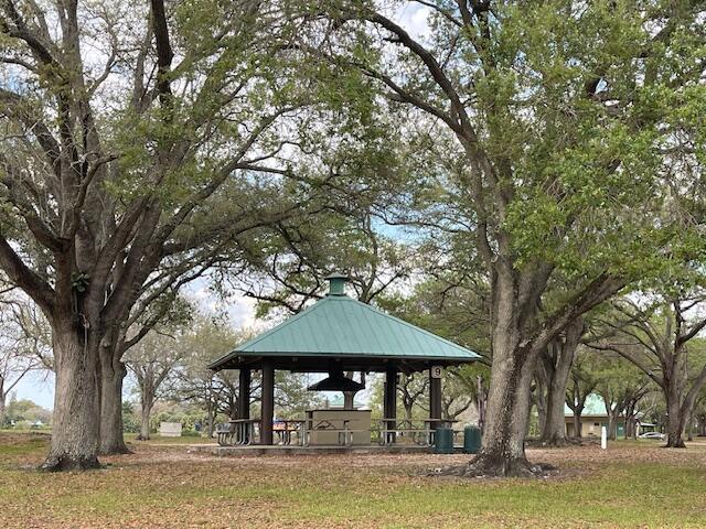 PIERPOINTE FIVE CONDO II - Residential Lease