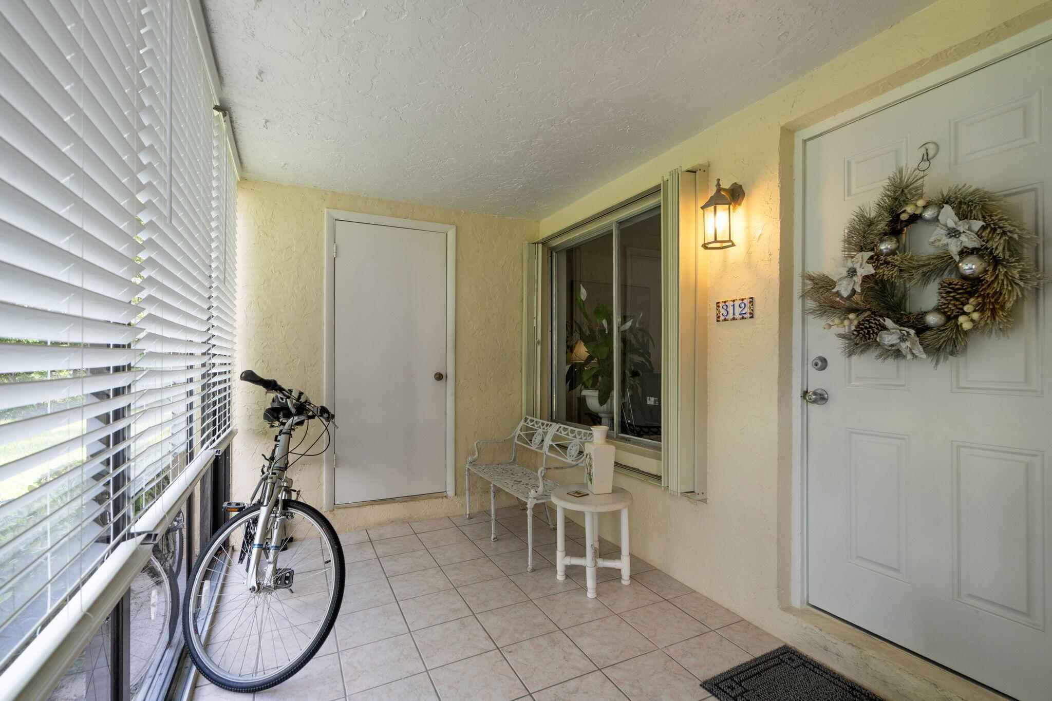 PINE RIDGE SOUTH III COND - Residential