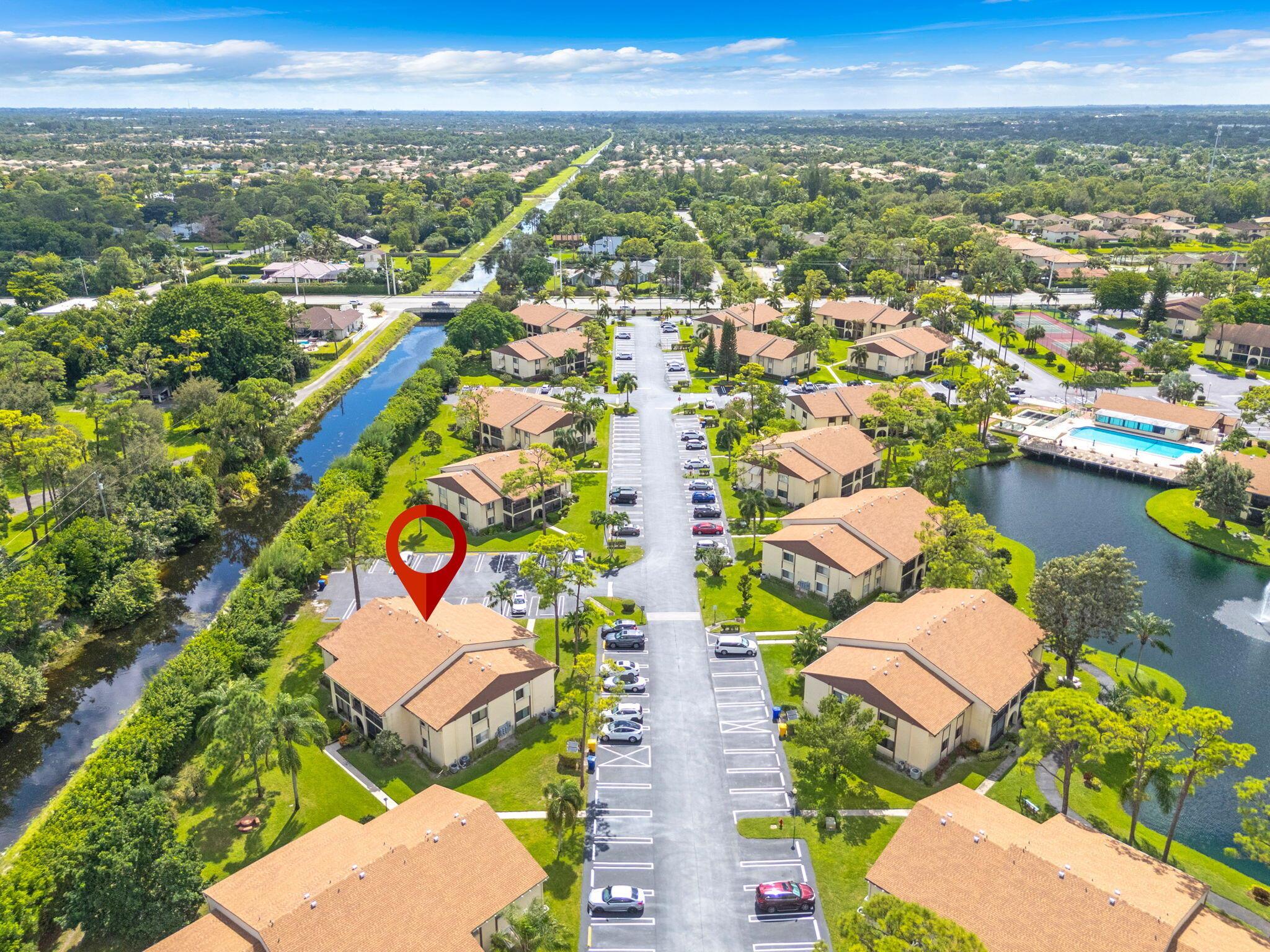 PINE RIDGE SOUTH III COND - Residential